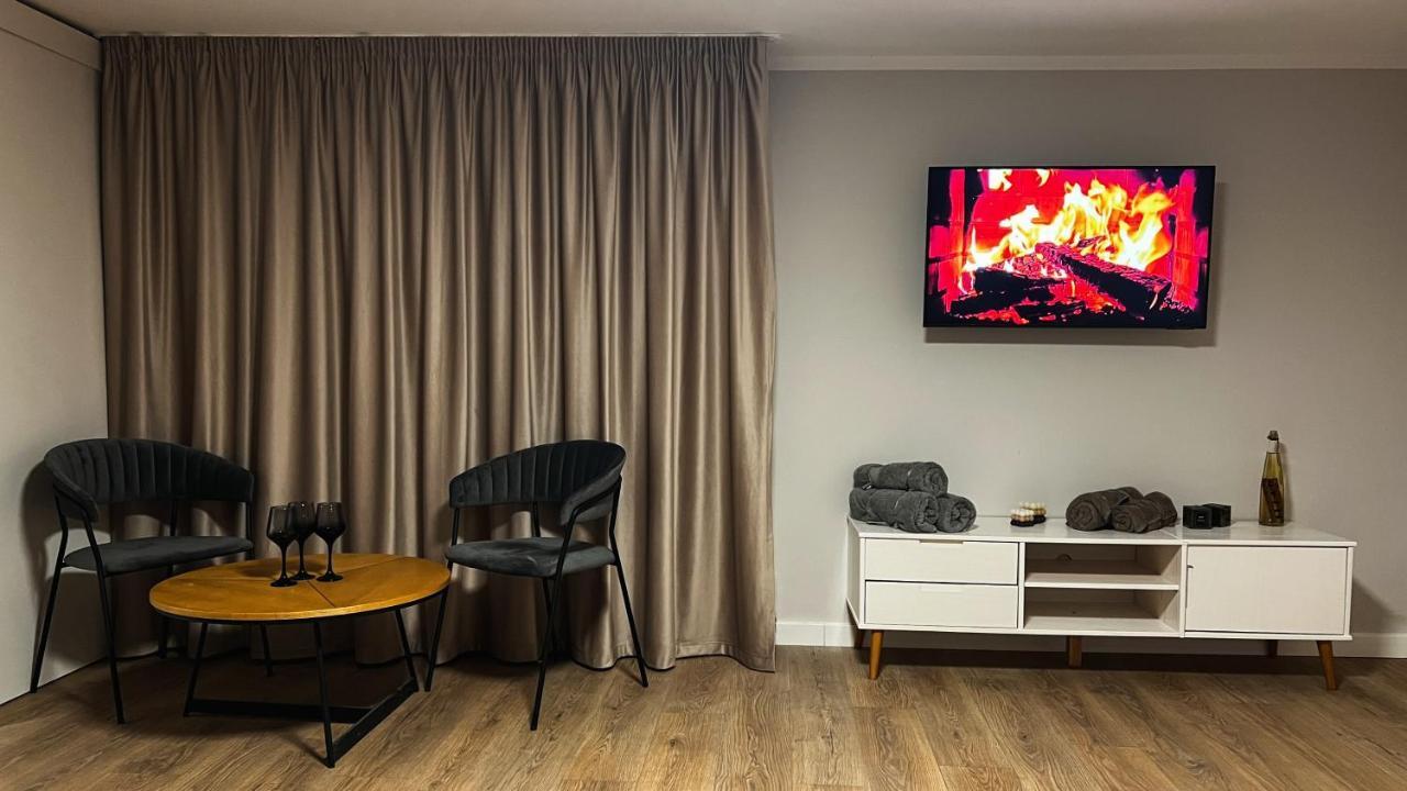 Appartement Cozy Haven à Sibiu Extérieur photo